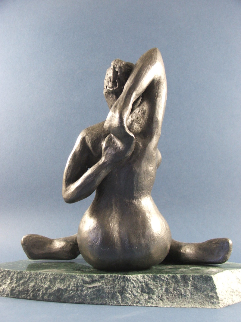 sculpture platre patine graphite posture yoga etirement vache